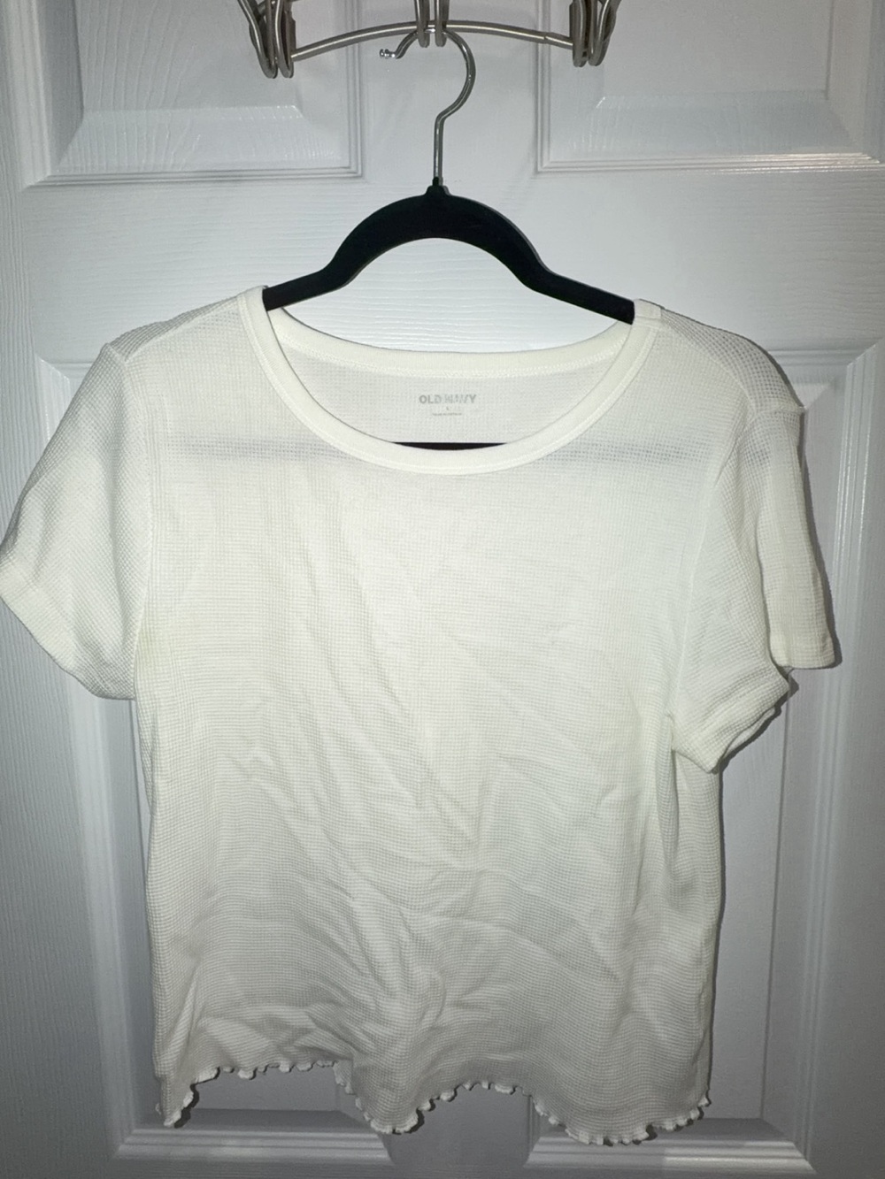 Old Navy Cream Short Sleeve Waffle Knit Tee with Lettuce Hem